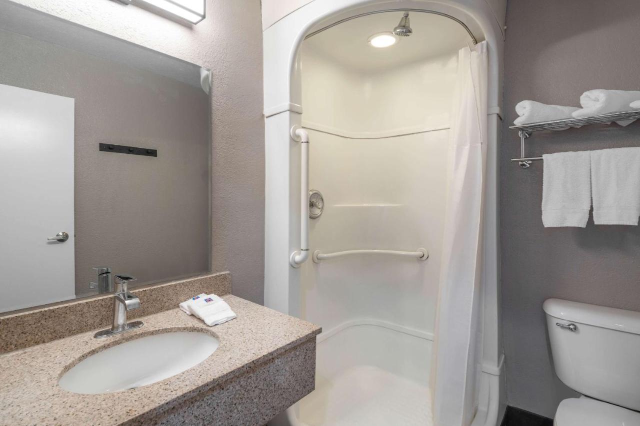 Motel 6-Fontana, Ca Ngoại thất bức ảnh